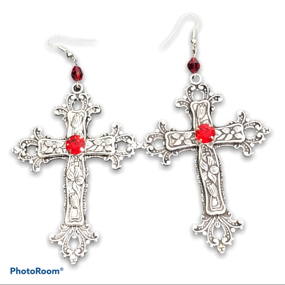 Gothic / Christian Cross Earrings - Picture 2 of 2